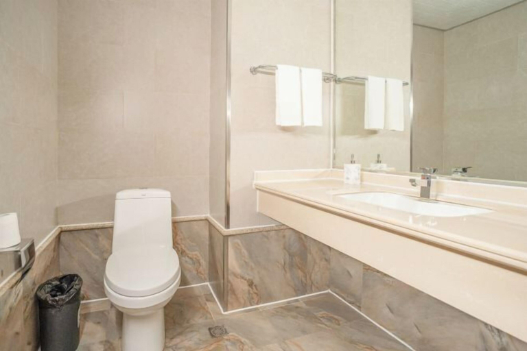 Bathroom 4, Taitan International Hotel, Shaoxing