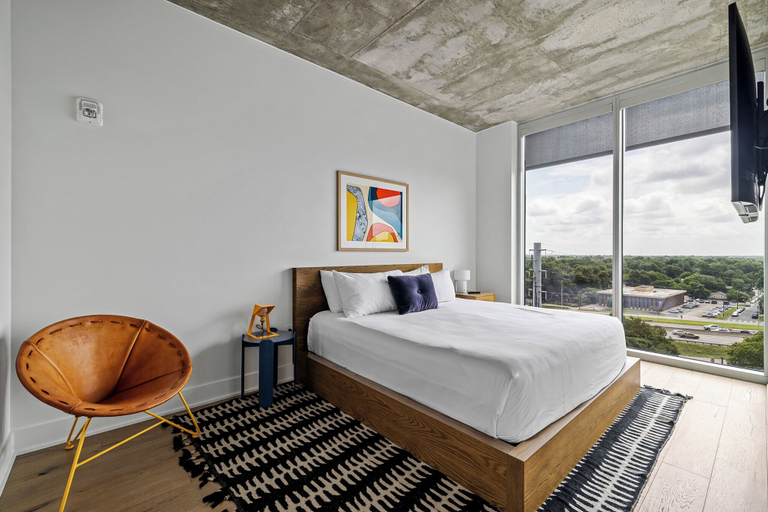 Bedroom, Rainey St 1BR | Heated Pool | Gym | Bar | DT ATX, Travis