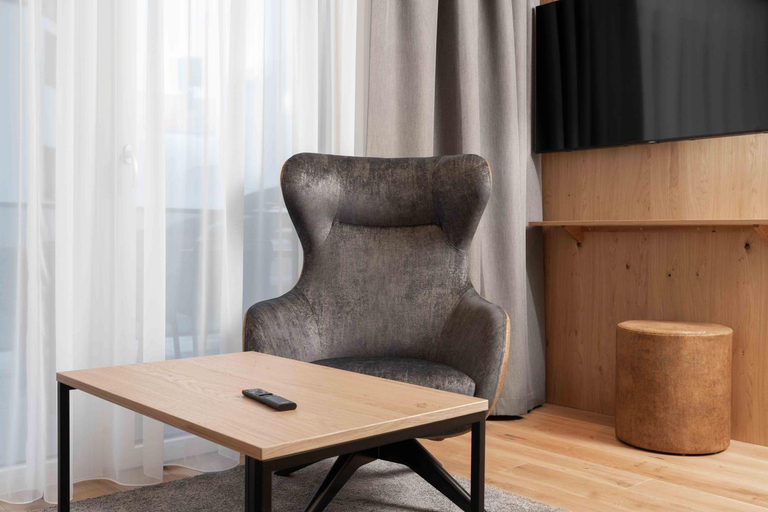Others 4, A CASA Serenity, Landeck