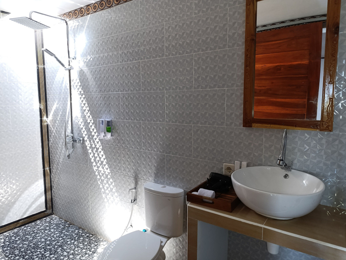 Bathroom 4, Kubuhill Sunset Bungalow, Klungkung