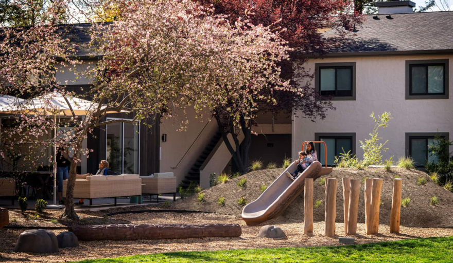 Sharon Green Condominiums, San Mateo