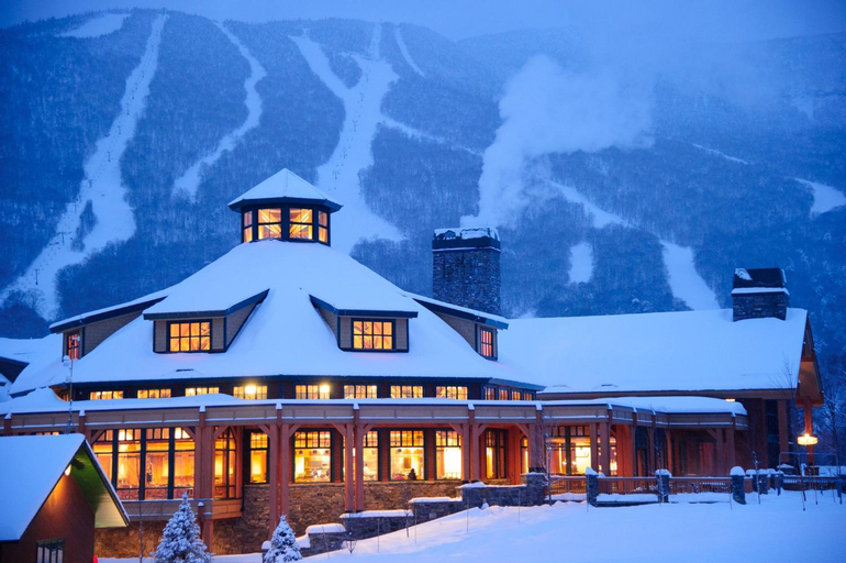 4, 1122A 1 bdrm The Pines Ski In Ski Out Lodge At Spruce Peak, Lamoille