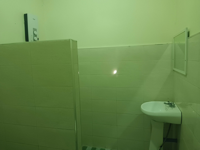 Bathroom 3, Lungpodkow resort, Pathiu