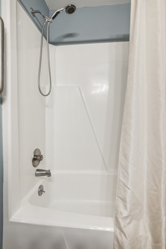 Bathroom 3, Petit Crest Villas, Pickens