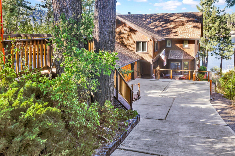 Exterior & Views 2, Cove Lakefront Chalet #2098, San Bernardino