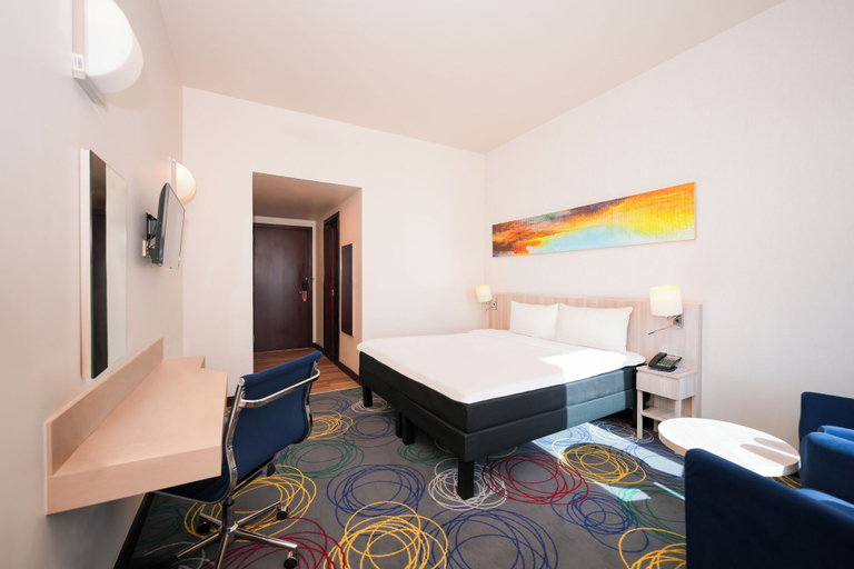 Bedroom 3, ibis Styles Dragon Mart Dubai, Dubai