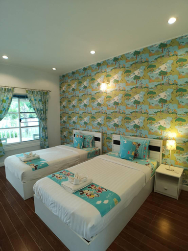 Bedroom 6