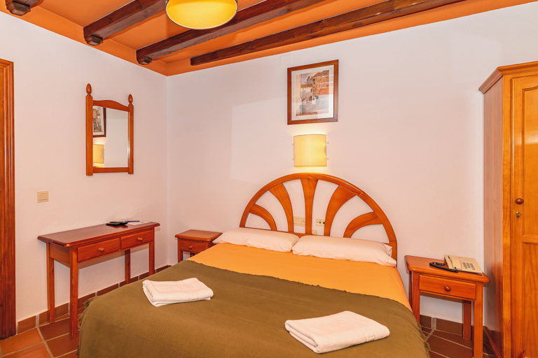 Bedroom 3, Hotel La Fragua I, Granada