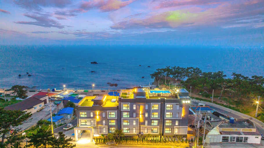 Gampo Beach Hill Pool Villa, Pohang