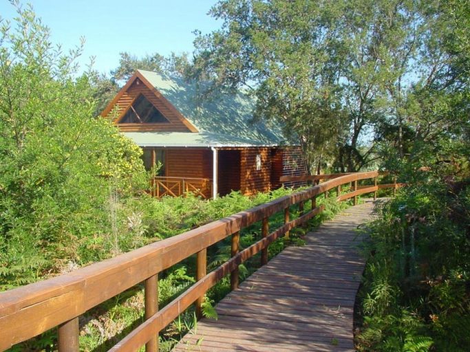 Exterior 5