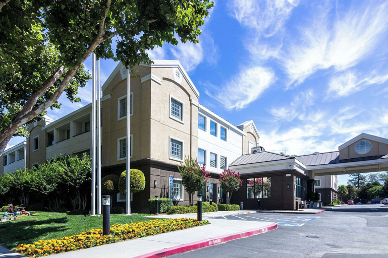 Country Inn & Suites by Radisson, San Jose International Airport, CA, Santa Clara