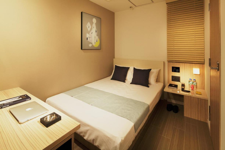 Bedroom 27