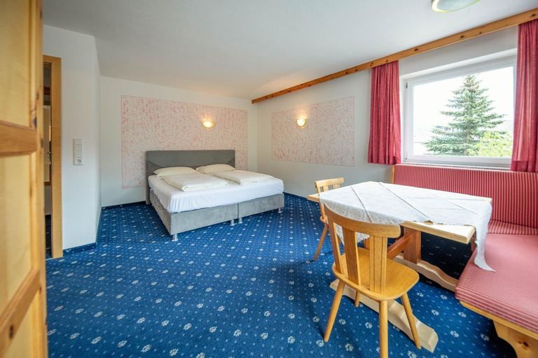 Others 5, B&B 2000 - Panorama Pension, Bolzano