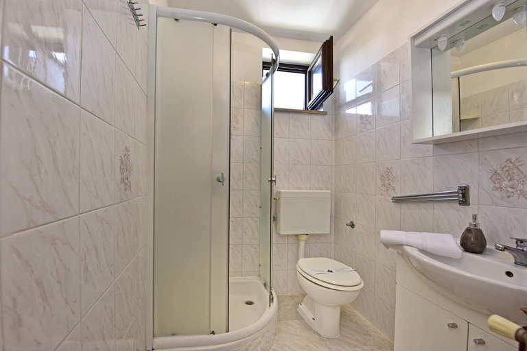 Bathroom 4, Villa Tina Luxury Suite Newly Renovated 2026, Novigrad