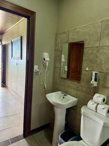 Bathroom 4, Hotel Almore, Puntarenas