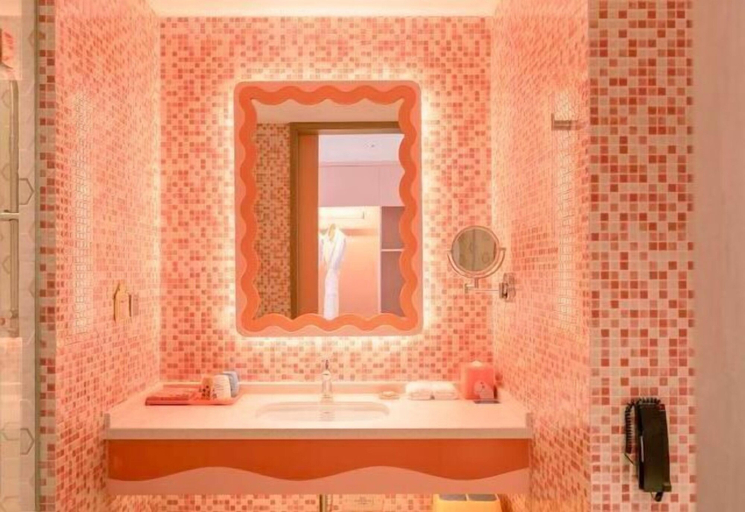 Bathroom 3, Fuxian Lake Dolphin Bay Hotel (Cambrian Town Flagship Store), Yuxi