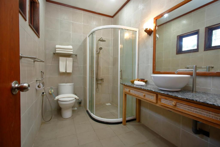 Bathroom 4, Sutera at Mantanani Island Resort & Spa, Kota Marudu