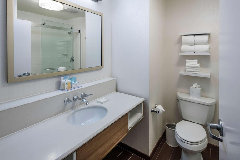 Bathroom 5
