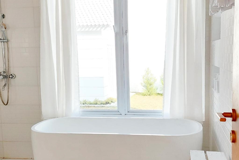 Bathroom 4
