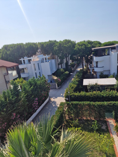 Others 4, Villa Pearl Adriatic Coast 2, Kavajës