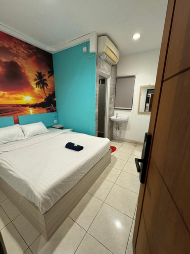 Bedroom 14