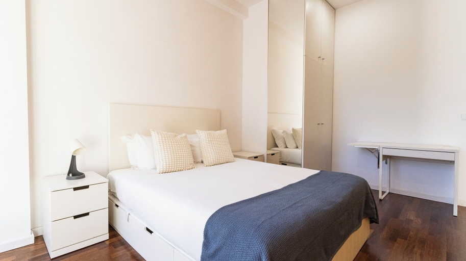Bedroom 2, Sena 27 by LovelyStay, Porto