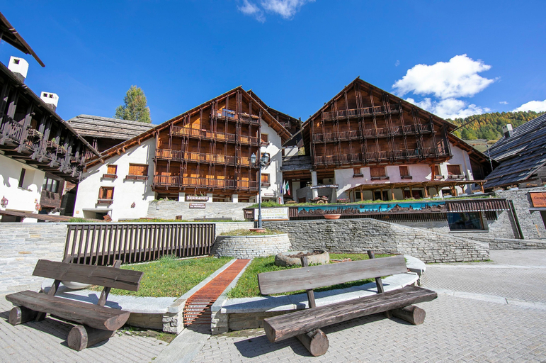 Room 4, Grange Hike Ski - 37C Sestriere, Torino