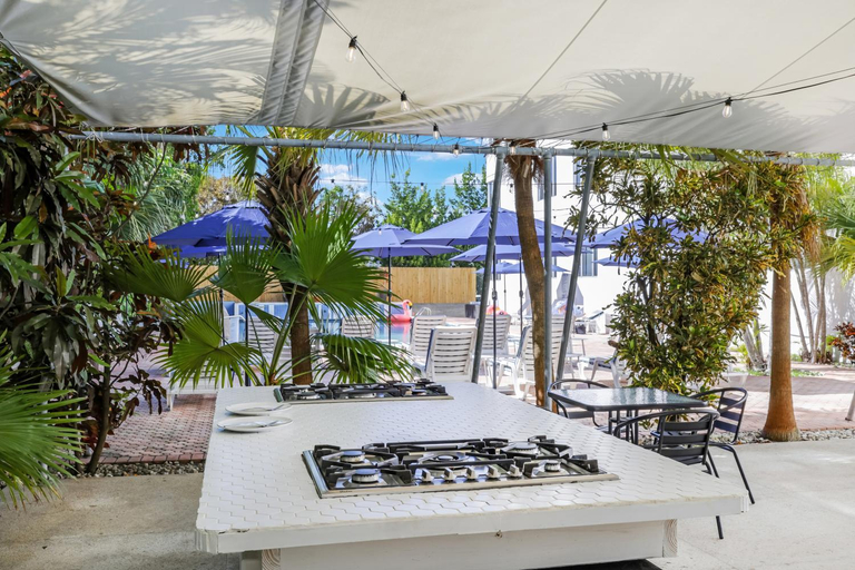Food & Drinks 5, Tropics Hotel Miami Beach, Miami-Dade