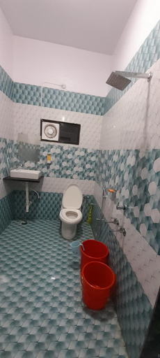 Bathroom, Anushree home stay, Amarkantak, Shahdol