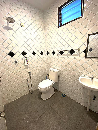 Bathroom, Palas Tiny Homestay, Kubang Pasu
