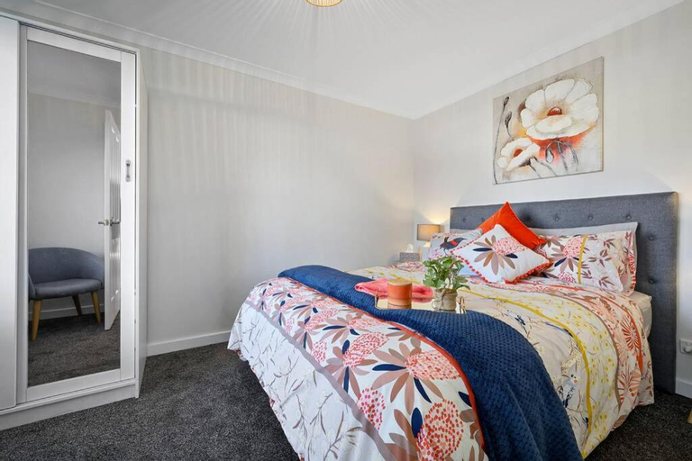 Zoo Villas: Villa Giraffe - Central Wynyard, Waratah/Wynyard - Pt A