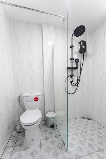 Bathroom 4, Apollo Hotel, Phuket Island