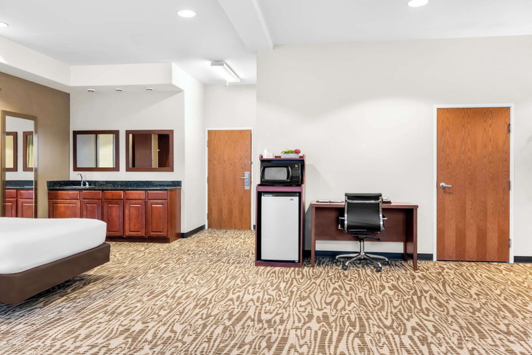 Bedroom 3, Comfort Inn & Suites Riverton, Fremont