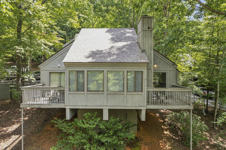 Exterior & Views 2, Petit Crest Villas, Pickens