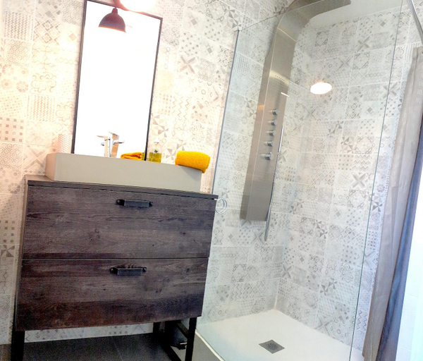 Bathroom 3, Villa neuve sur pilotis vue mer a 30m de la plage, Côtes-d'Armor