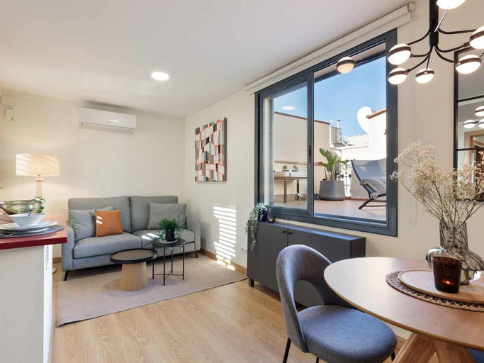 Others 5, Penthouse in Barcelona with Large Terrace, Barcelona