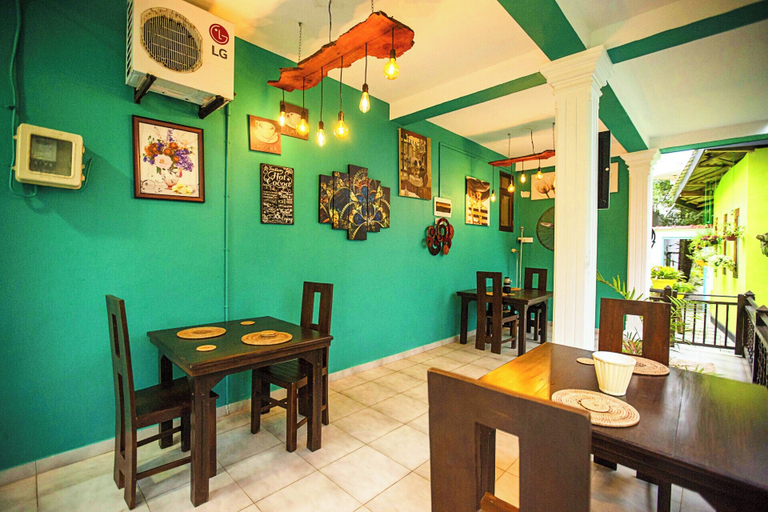Food & Drinks 5, Arcadia Resort, Hikkaduwa
