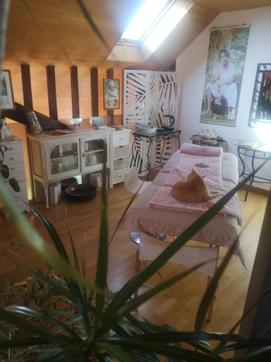 Bedroom 2, REVES DE BAIE - Chambre d'hotes COSY avec table BIO et MASSAGES - Vue panoramique exceptionnelle, Manche