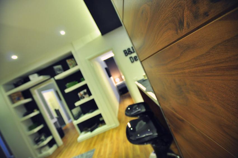 Others 2, B&B Destinazione Roma, Roma