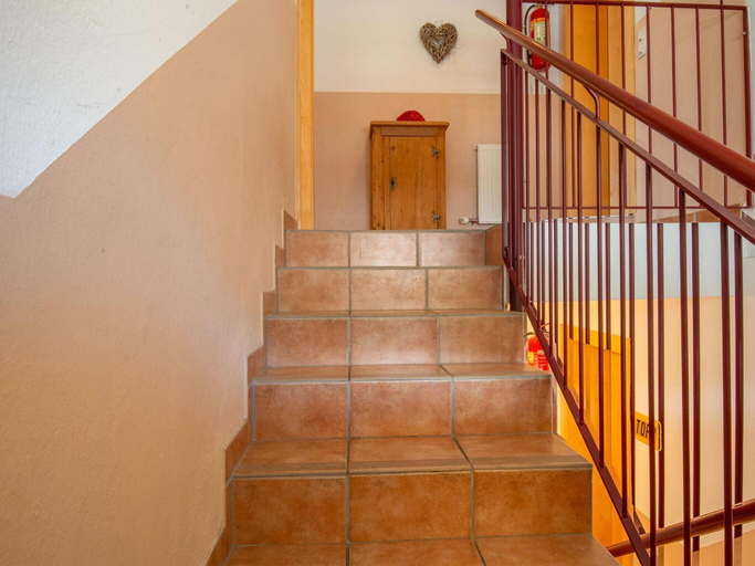 Others 5, Apartment in Tyrol near Ski Lift, Schwaz