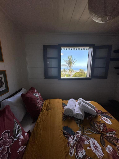 Bedroom 2, Domaine MAHO, Saint-Louis