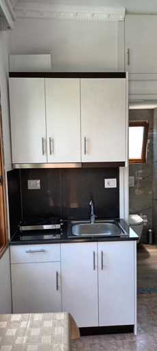 Others 5, Apartments Resul Pushi Ksamil, Sarandës