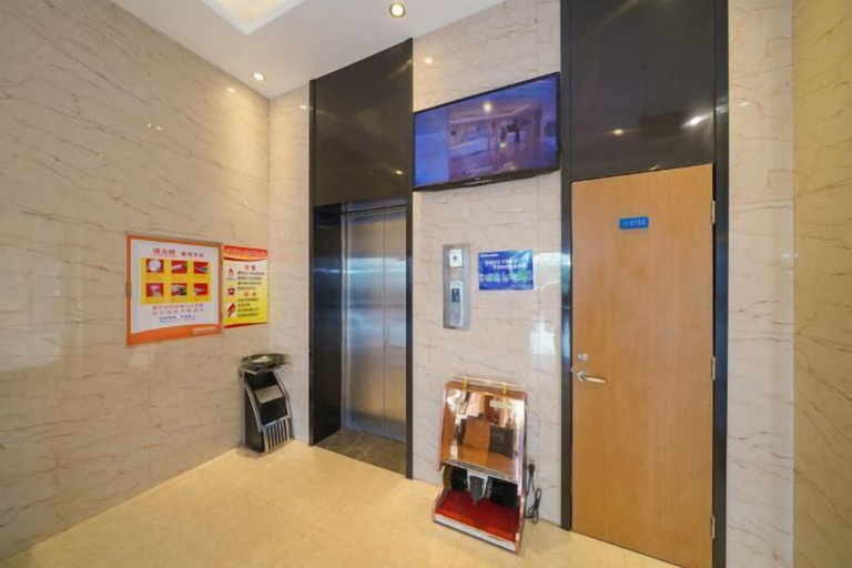 Others 5, YeNanning East Railway Station Jiuquwan Hot Spring), Nanning