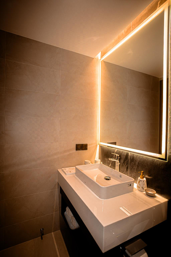 Bathroom 2, Hotel Trí Lê PREMIER, Cao Lanh