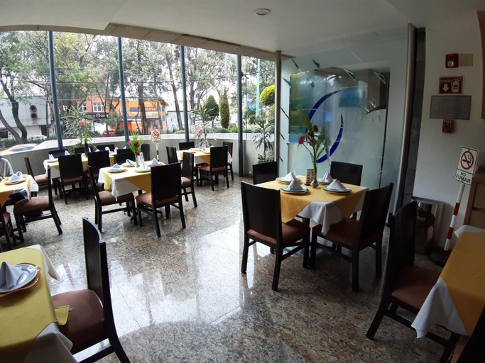 Food & Drinks 5, AUTO HOTEL LEGARIA, Tultitlán
