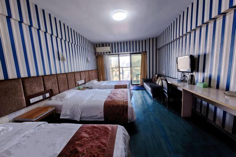 Bedroom 6