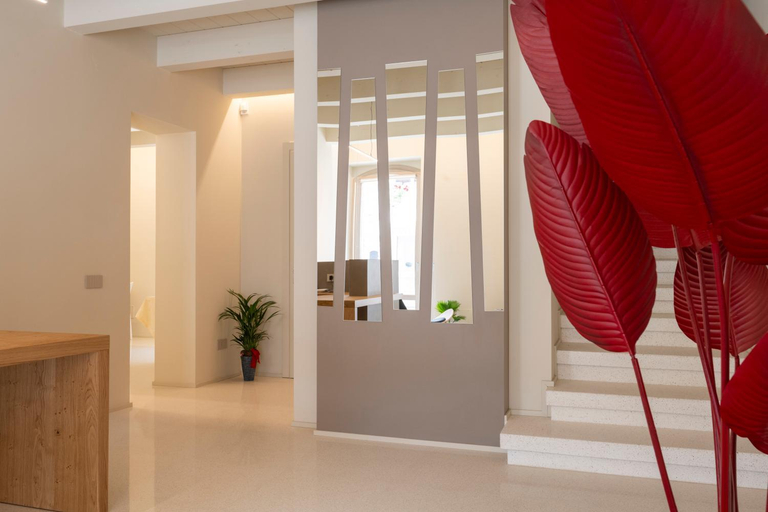 Others 5, Marna Relais, Ancona