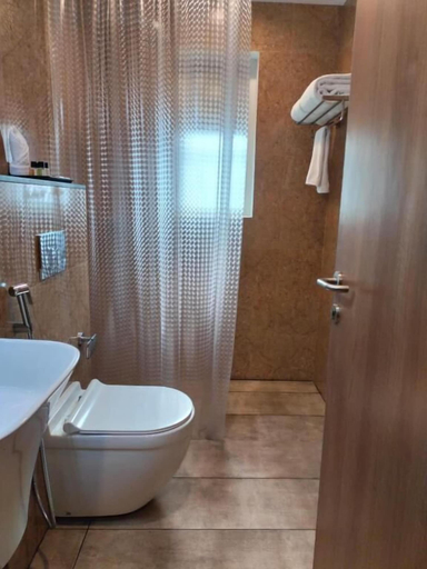 Bathroom, Hotel Grand Alleppey, Alappuzha