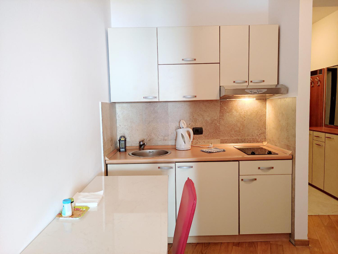 Kitchen 5, Apartments Altea