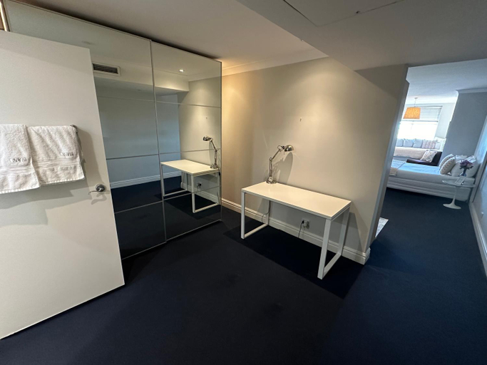 Bedroom 2, Sydney Airport Suites, Sydney